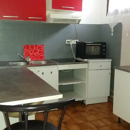 Apartment Impasse Des Combes